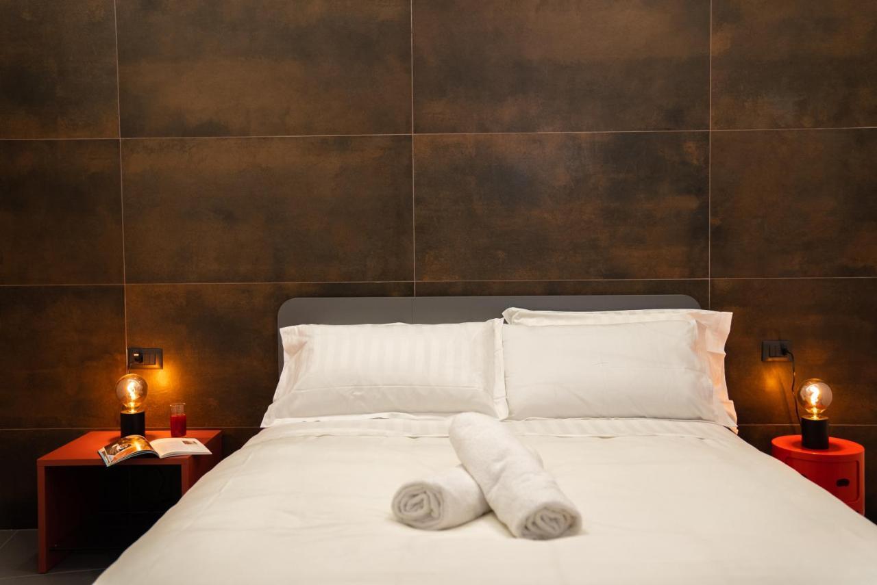 Hart Boutique Hotel Неаполь Экстерьер фото